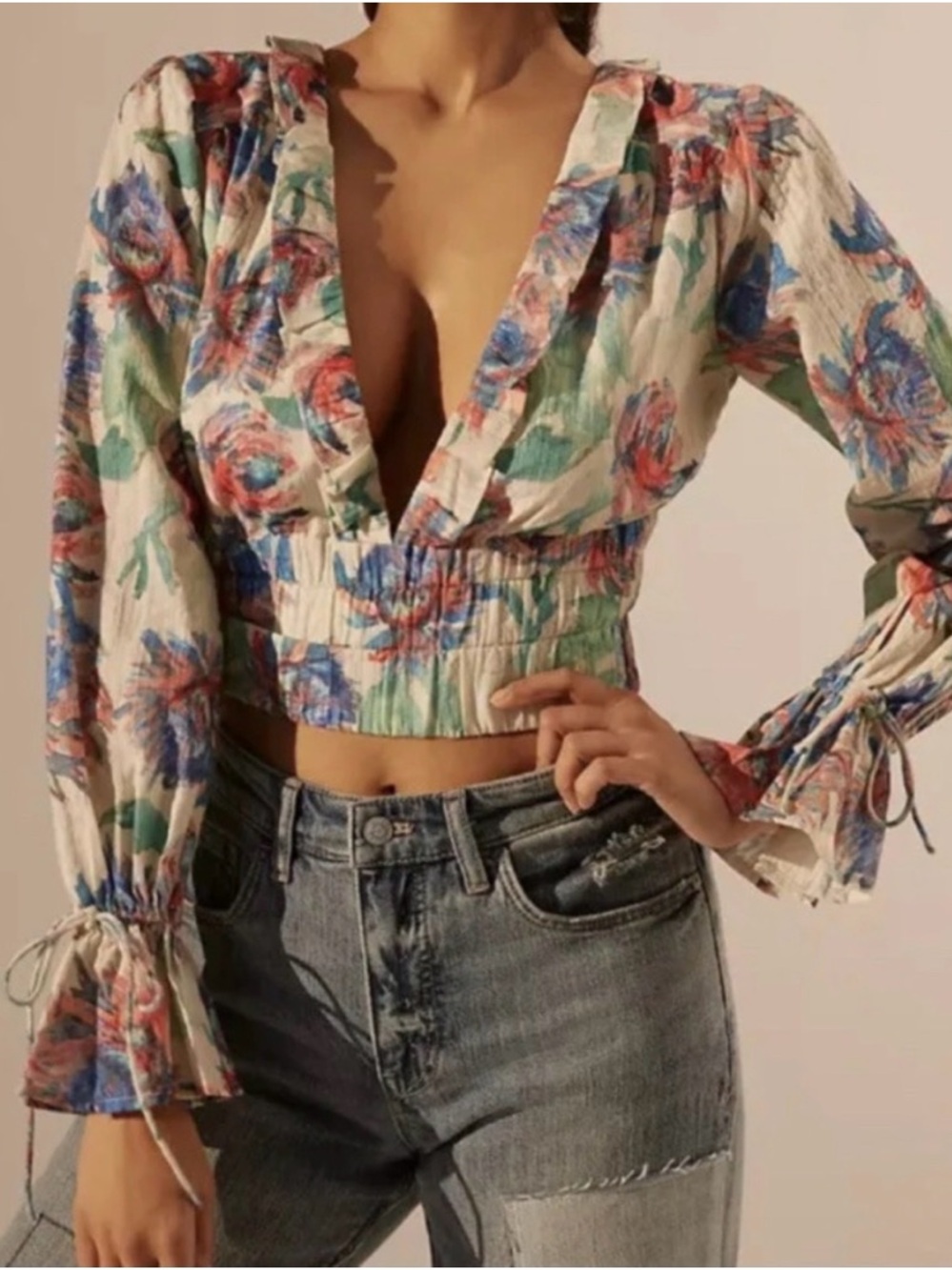 Anthropologie Floral Plunging V Neckline Long Sleeve Crop Top Size XXS